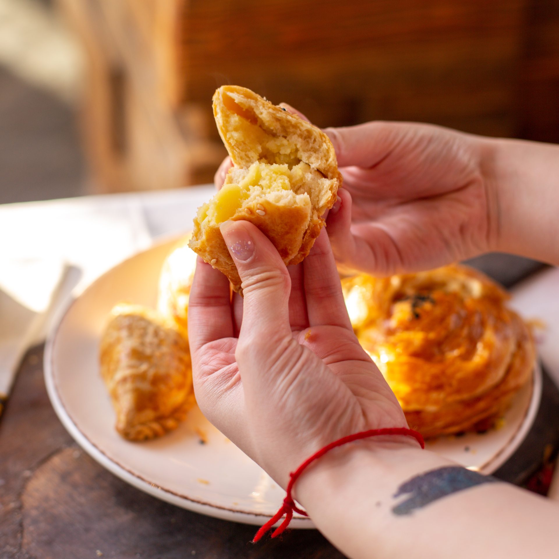 Eggless Cakes Meet Indian Snacks