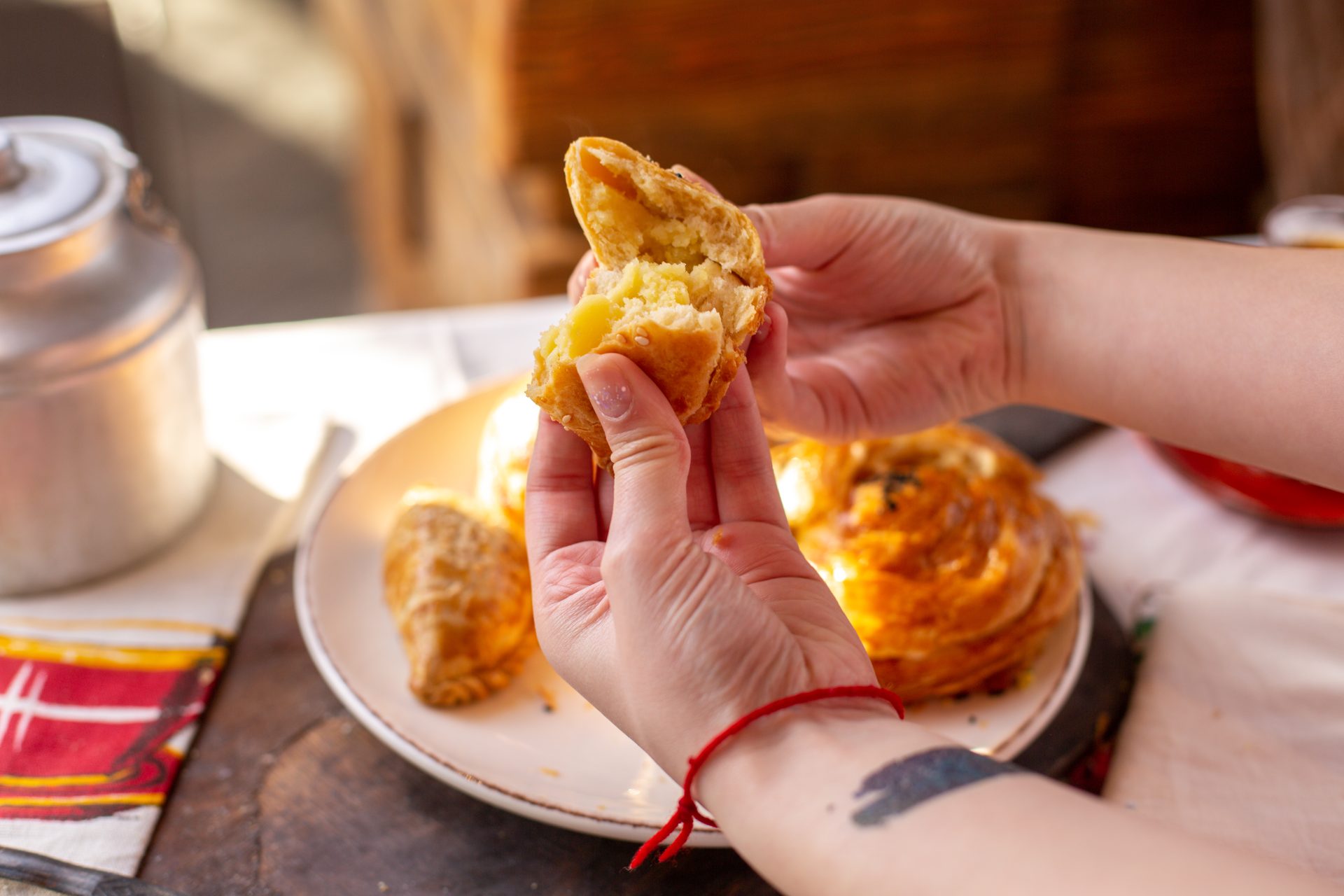 Eggless Cakes Meet Indian Snacks